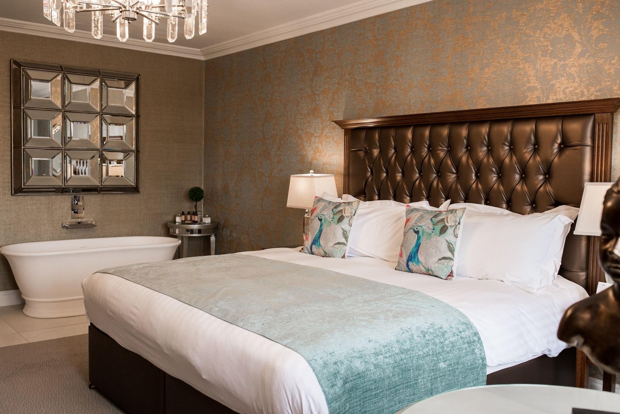 Clanard Court Hotel アシー エクステリア 写真